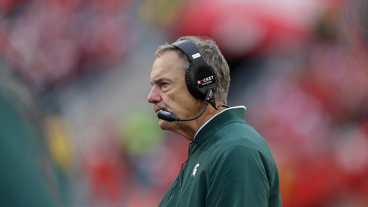 Dantonio says Spartans must plant 'foot in the ground'